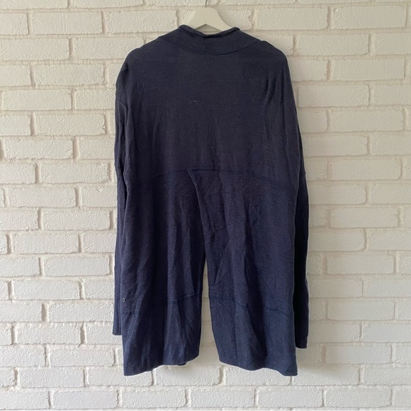 Lululemon Sit In Lotus Split Back Sweater Merino Wool Cardigan Navy Blue Size 10 - Picture 5 of 10
